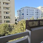 Centrico Piso En *