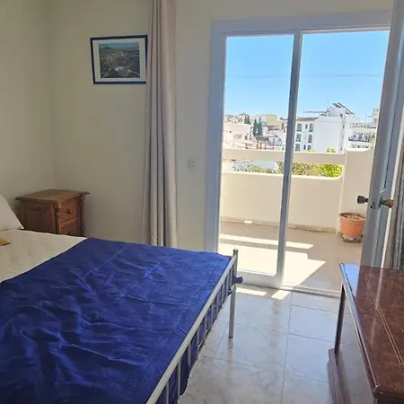 بيت للعطل Centrico Piso En *